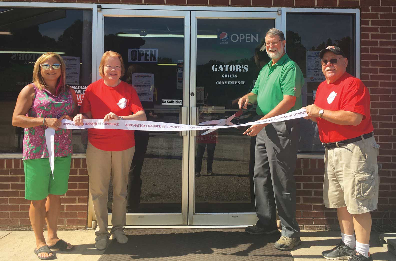 Gator’s Grill ribbon cutting held
